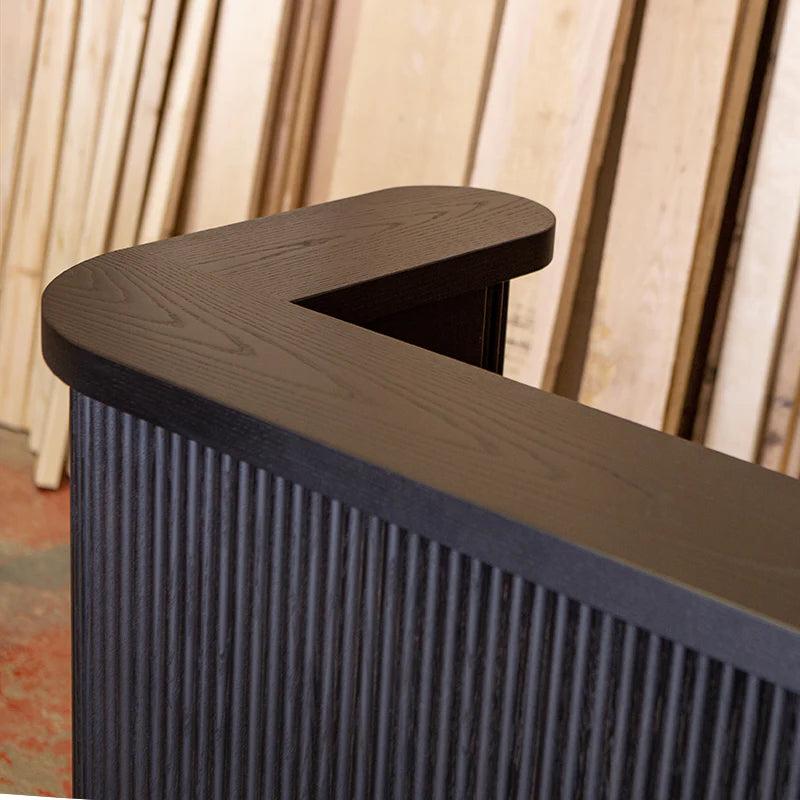 reception desk - wood texture detail